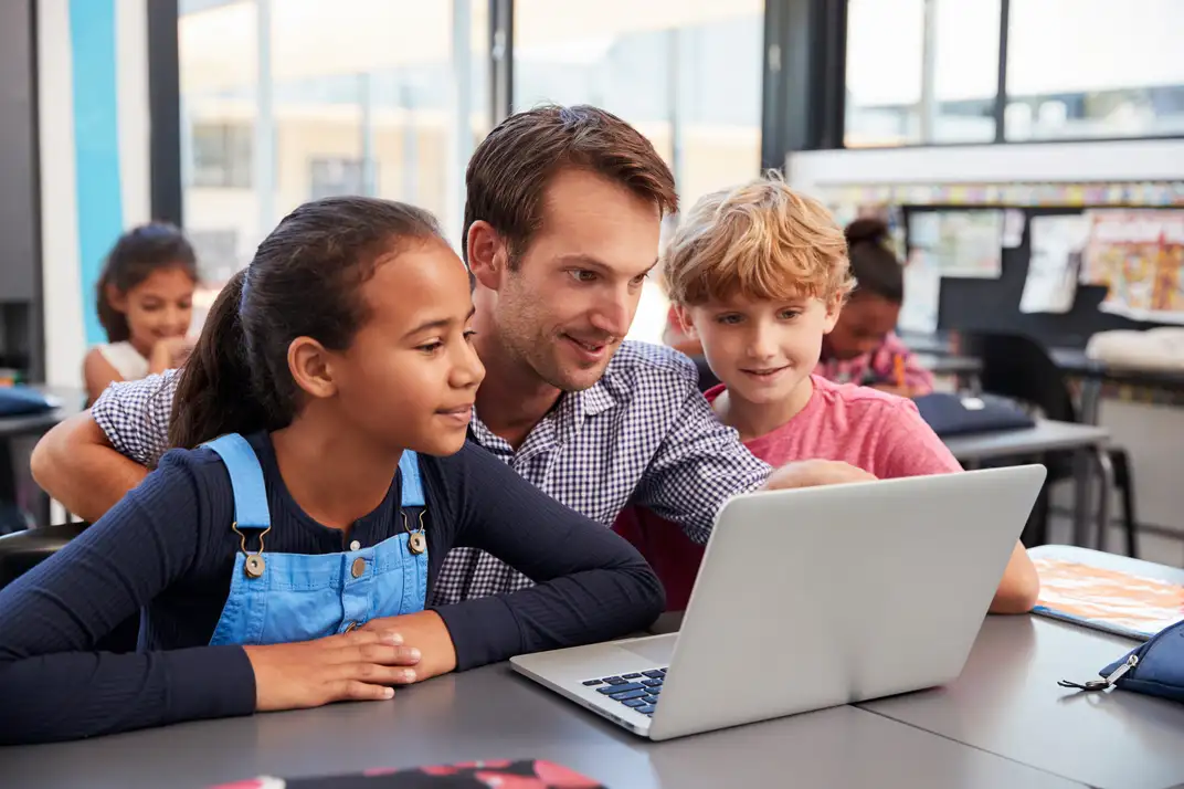 Transformando a internet em uma verdadeira aliada da Educação 